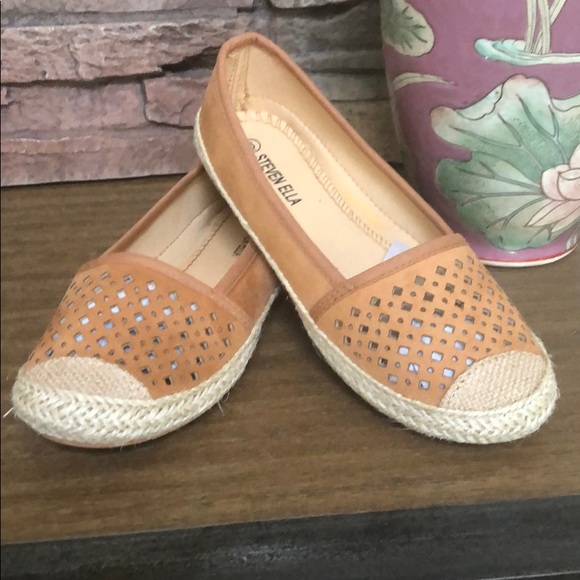 Shoes - Espadrille Flats